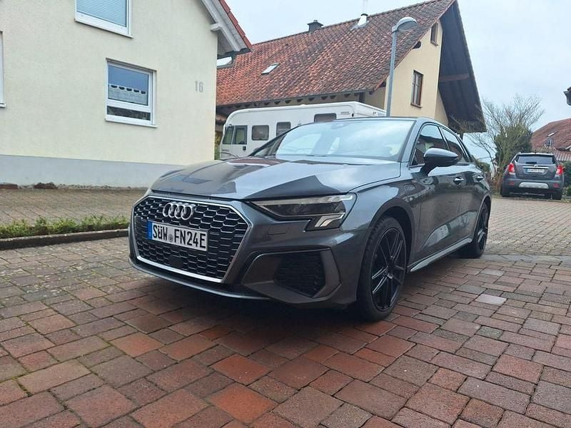 Gebraucht Audi A3 S-Line 204 PS (150 kW) 2020 Grau Limousine