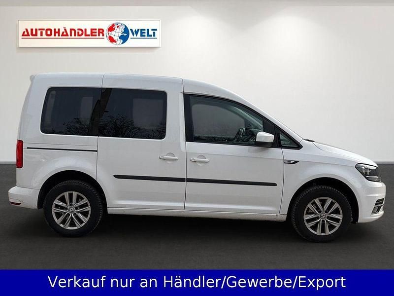 Gebraucht VW Caddy 102 PS (75 kW) 2015 Weiß Van / Kleinbus