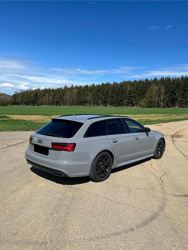 Gebraucht Audi A6 Competition 326 PS (239 kW) 2016 Schwarz Kombi