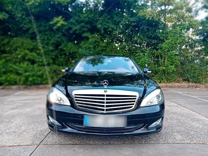 Schwarz Gebraucht 2009 Mercedes S320 Limousine | 7.200 € (Superpreis) - Bild 1/4