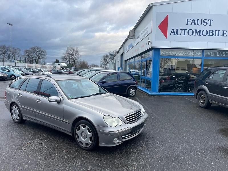 Silber Gebraucht 2004 Mercedes C180 Kombi | 1.290 € (Guter Preis) - Bild 1/4