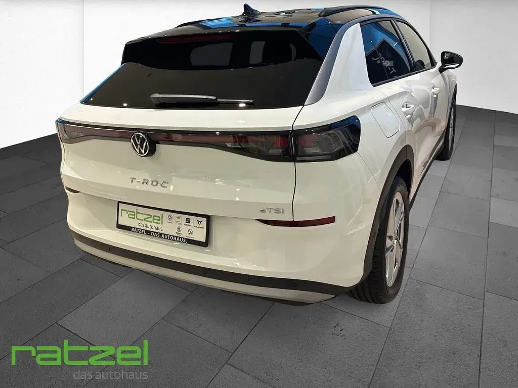 Gebraucht VW T-Roc Life 150 PS (110 kW) 2026 Weiß SUV