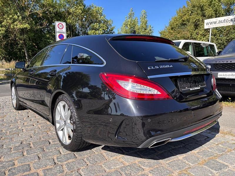 Gebraucht Mercedes CLS250 Shooting Brake AMG line 204 PS (150 kW) 2018 Schwarz Kombi