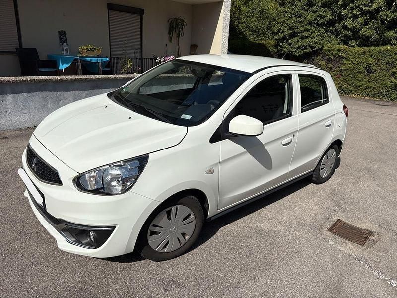 Weiß Gebraucht 2019 Mitsubishi Space Star Limousine | 6.200 € (Guter Preis) - Bild 1/4