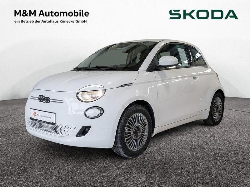 Arctic white Gebraucht 2023 Fiat 500e Kleinwagen | 21.199 € (Guter Preis) - Bild 1/4