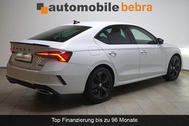 Second-hand Skoda Octavia RS 200 CP (147 kW) 2022 Alb Berlinǎ