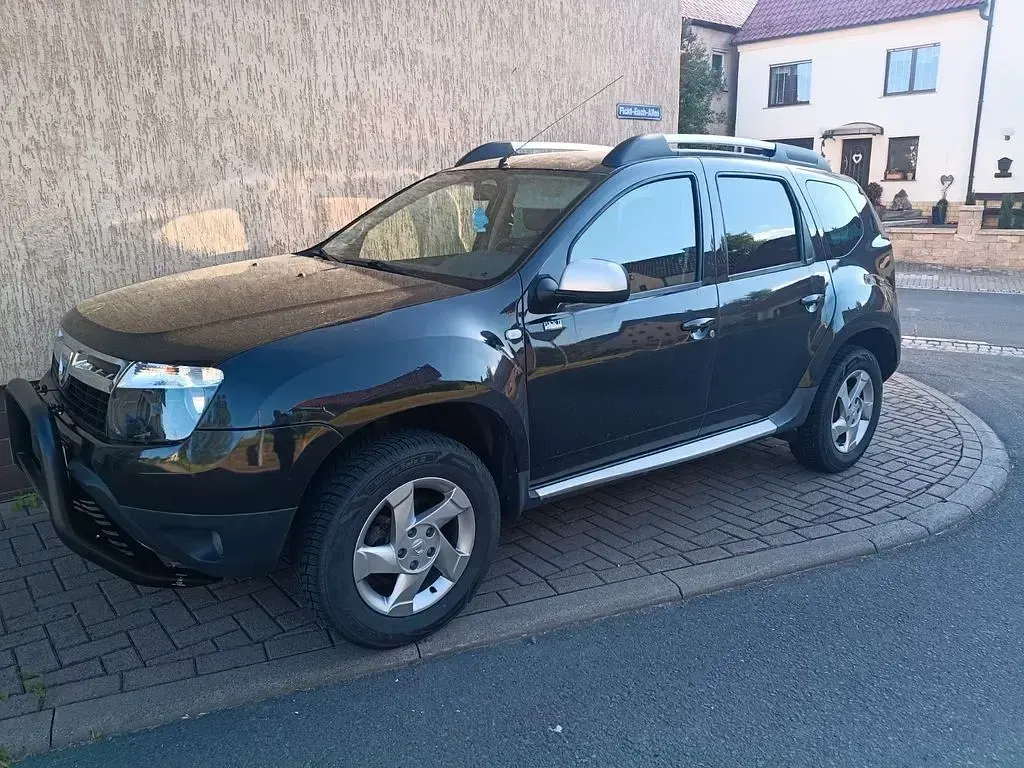 Gebraucht Dacia Duster Ambiance 102 PS (75 kW) 2011 Schwarz SUV