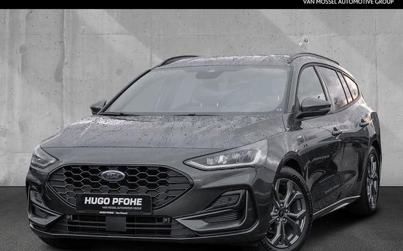 Grau Gebraucht 2024 Ford Focus ST-Line X Kombi | 28.250 € (Etwas zu teuer) - Bild 1/4
