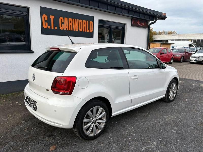Second-hand VW Polo 105 CP (77 kW) 2010 Alb Hatchback