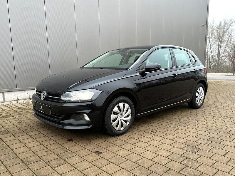 Schwarz Gebraucht 2019 VW Polo Comfortline Limousine | 10.990 € (Etwas zu teuer) - Bild 1/4