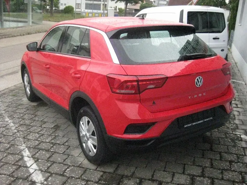 Gebraucht VW T-Roc Basis 116 PS (85 kW) 2018 Rot SUV