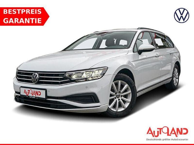 Weiß Gebraucht 2022 VW Passat Kombi | 24.950 € (Fairer Preis) - Bild 1/4