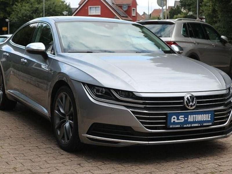 Gebraucht VW Arteon Elegance 239 PS (175 kW) 2017 Silber Kleinwagen