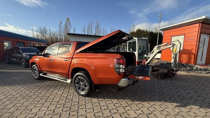 Orange Gebraucht 2020 Mitsubishi L200 Intense+ Abholung | 28.750 € (Fairer Preis) - Bild 1/4
