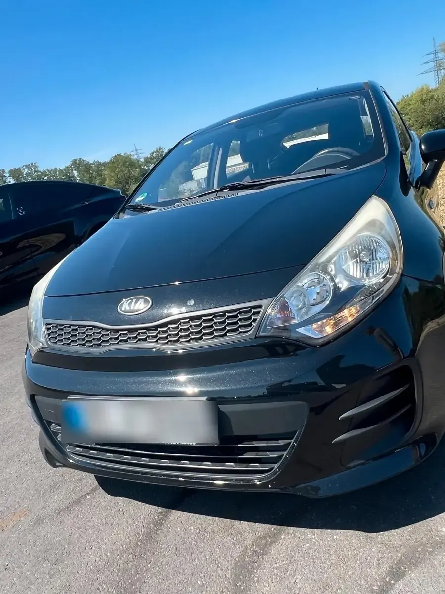 Gebraucht Kia Rio Edition 7 84 PS (61 kW) 2016 Schwarz Kleinwagen