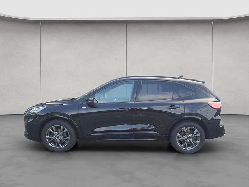 Gebraucht Ford Kuga ST-Line X 151 PS (111 kW) 2023 Schwarz SUV