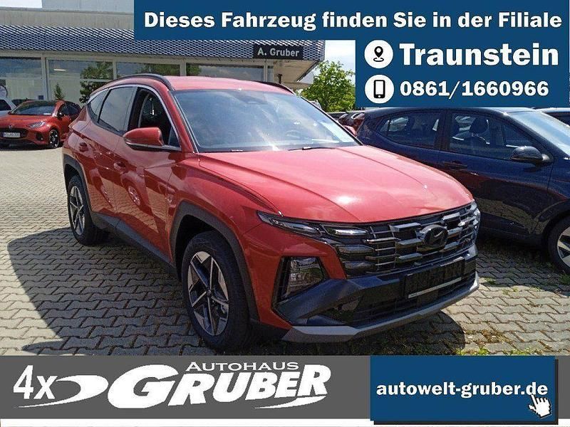 Gebraucht Hyundai Tucson Trend 215 PS (158 kW) 2025 Engine red SUV