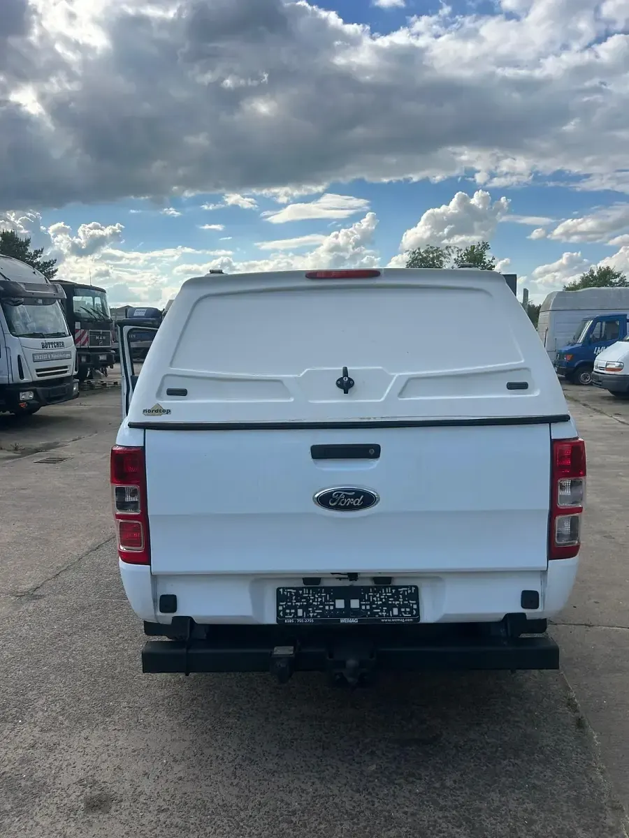 Używany Ford Ranger 150 KM (110 kW) 2014 Biały Pickup