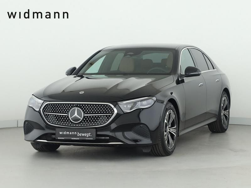 Unilack schwarz Gebraucht 2025 Mercedes E450 Avantgarde Limousine | 76.900 € - Bild 1/4