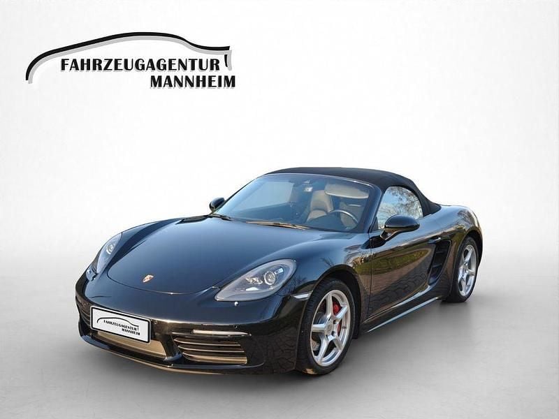 Gebraucht Porsche 718 Boxster 299 PS (219 kW) 2016 Tiefschwarz Cabrio