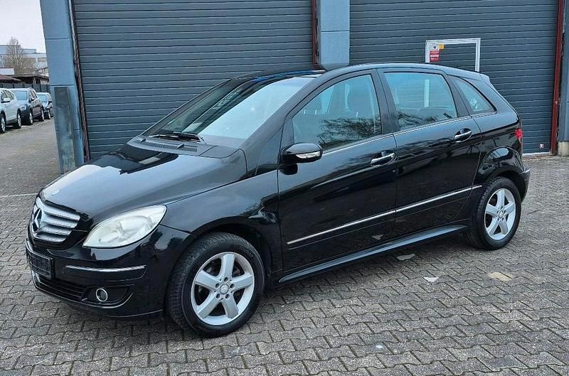 Schwarz Gebraucht 2007 Mercedes B150 Van / Kleinbus | 3.400 € (Fairer Preis) - Bild 1/4