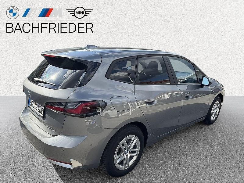 Gebraucht BMW 225 Sport Line 245 PS (180 kW) 2022 Grau Van / Kleinbus