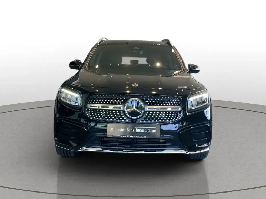 Gebraucht Mercedes GLB220 AMG line 190 PS (139 kW) 2024 Schwarz SUV