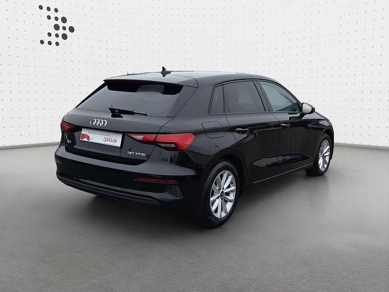 Gebraucht Audi A3 110 PS (80 kW) 2022 Schwarz Limousine