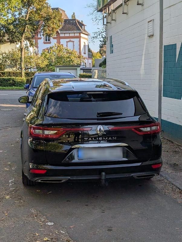 Gebraucht Renault Talisman Initiale Paris 160 PS (117 kW) 2017 Kombi