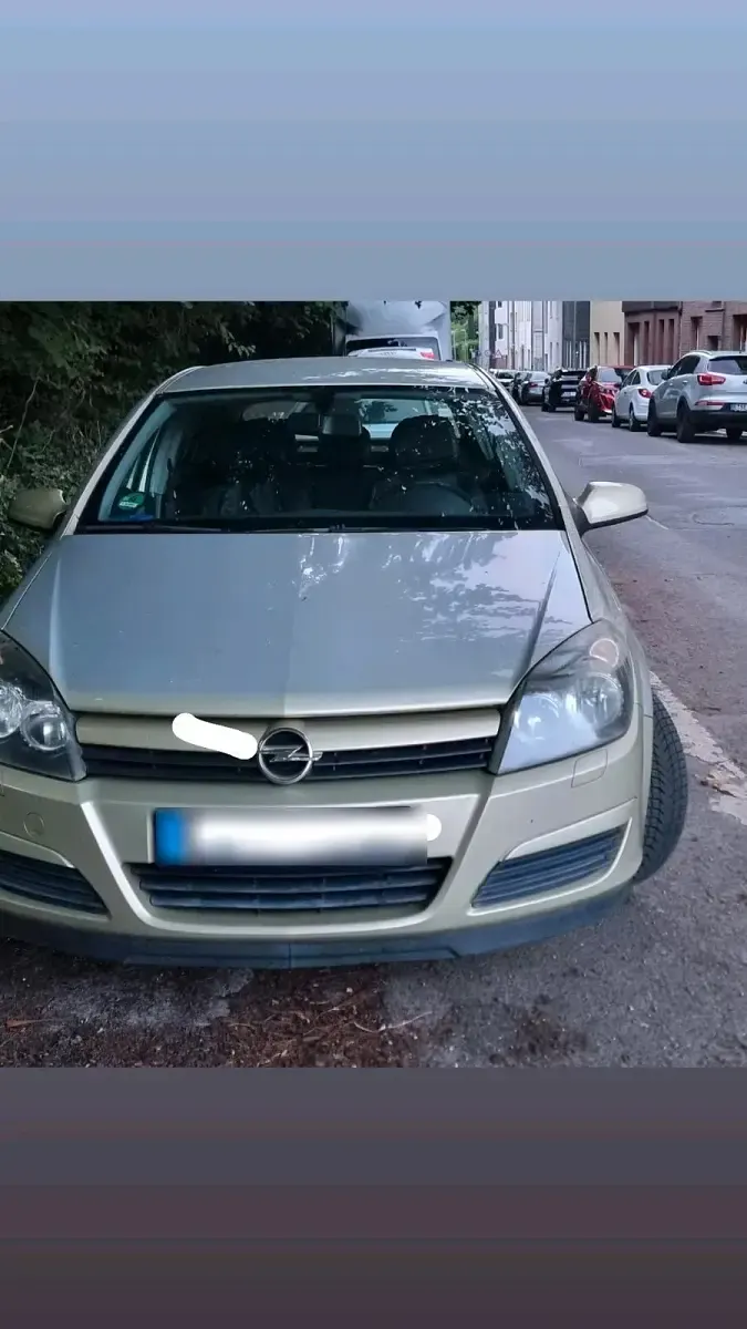 Gebraucht Opel Astra 90 PS (66 kW) 2004 Gelb Kleinwagen