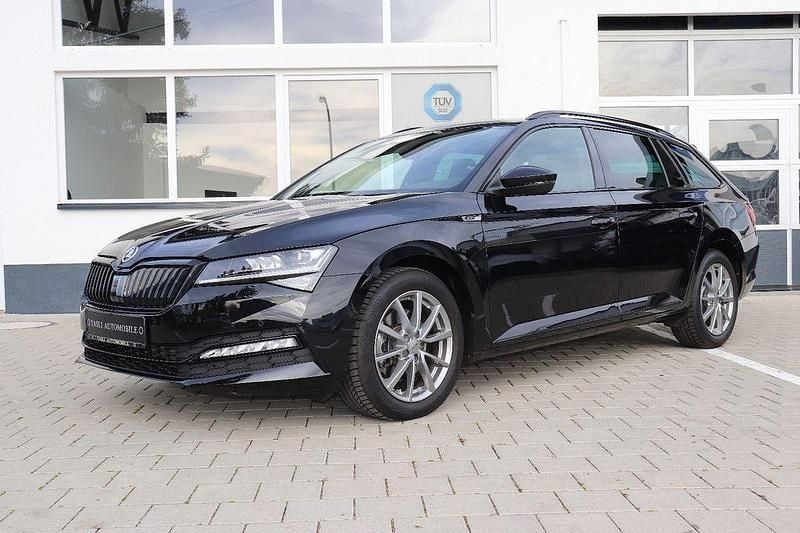 Schwarz Gebraucht 2024 Skoda Superb SportLine Limousine | 37.990 € (Guter Preis) - Bild 1/4