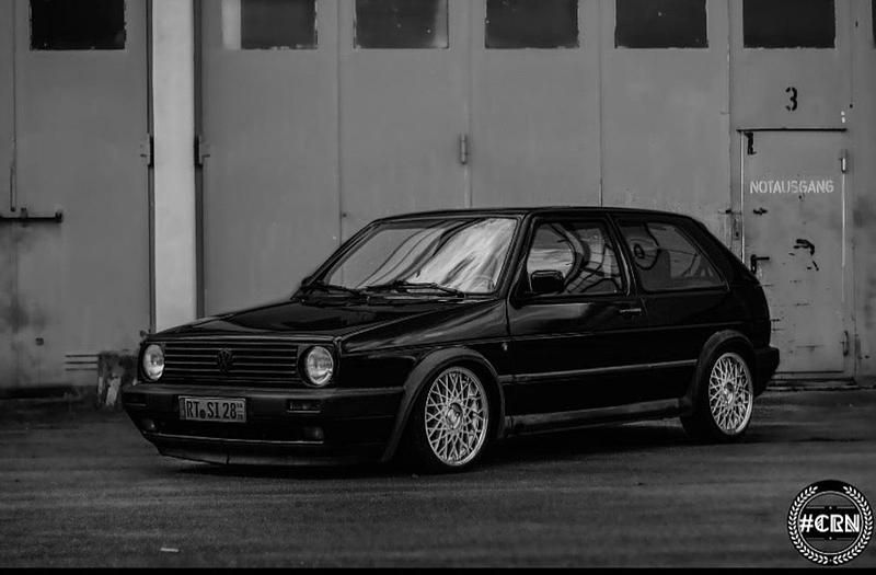 Schwarz Gebraucht 1991 VW Golf II Edition Limousine | 4.999 € - Bild 1/4