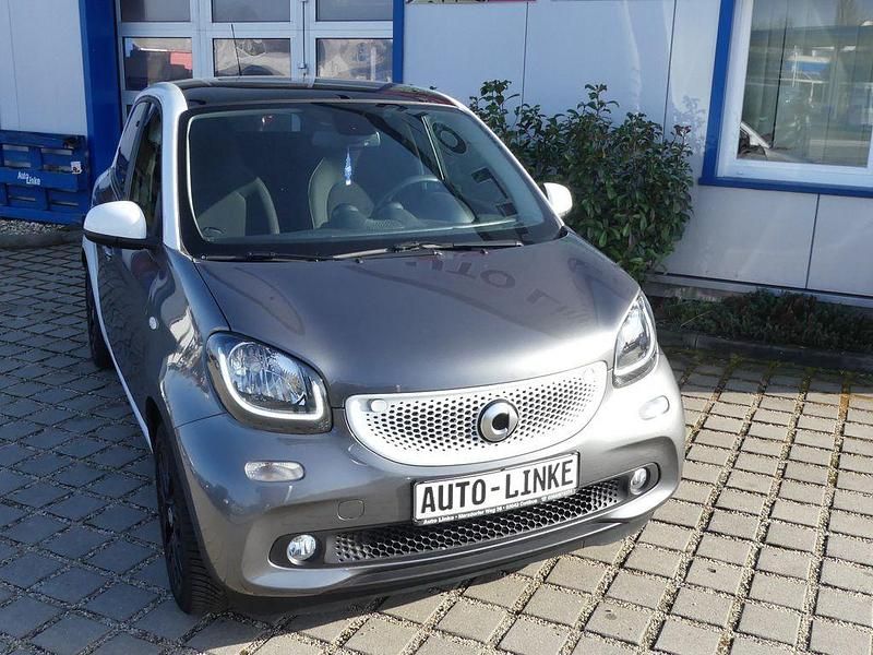 Gebraucht Smart ForFour Passion 90 PS (66 kW) 2019 Grau Kleinwagen
