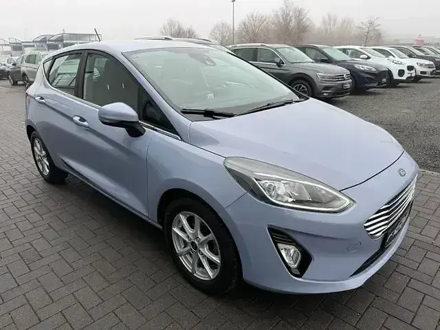 Gebraucht Ford Fiesta Titanium 125 PS (91 kW) 2022 Silber Kleinwagen