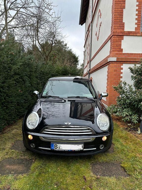 Gebraucht Mini ONE 90 PS (66 kW) 2005 Schwarz Kleinwagen
