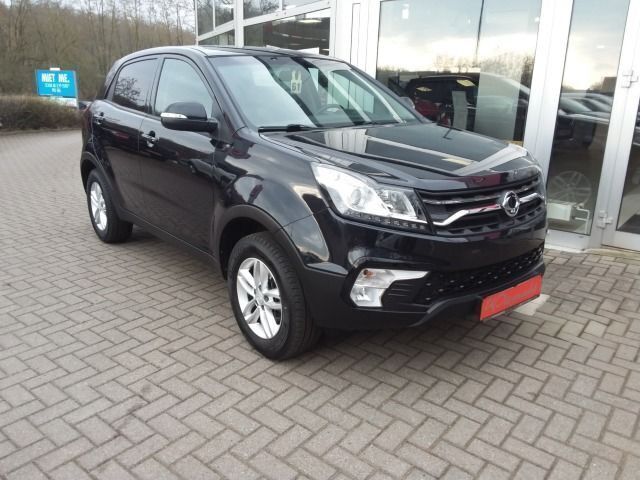 Gebraucht SsangYong Korando 175 PS (128 kW) 2019 Schwarz SUV
