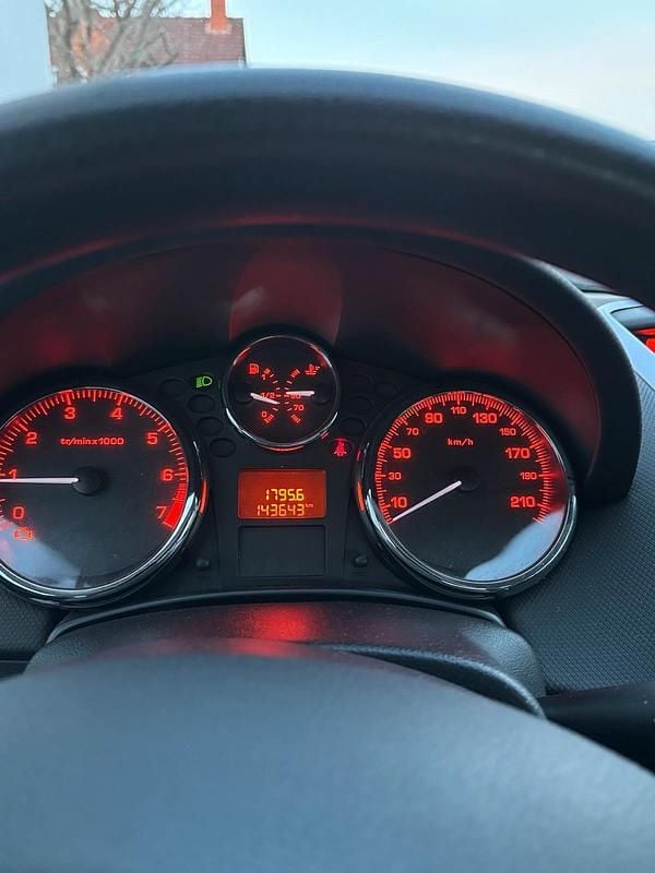 Gebraucht Peugeot 207 CC 120 PS (88 kW) 2007 Grau Cabrio