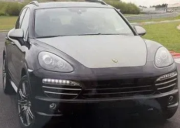 Gebraucht Porsche Cayenne S Performance Package 385 PS (283 kW) 2014 Schwarz SUV