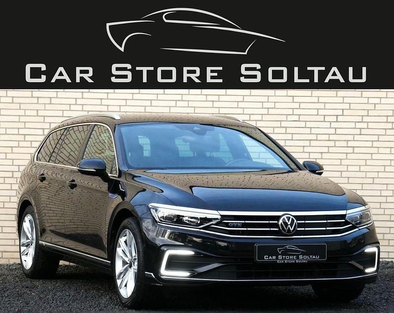Deepblack perleffekt Gebraucht 2020 VW Passat GTE Kombi | 25.500 € (Teuer) - Bild 1/4