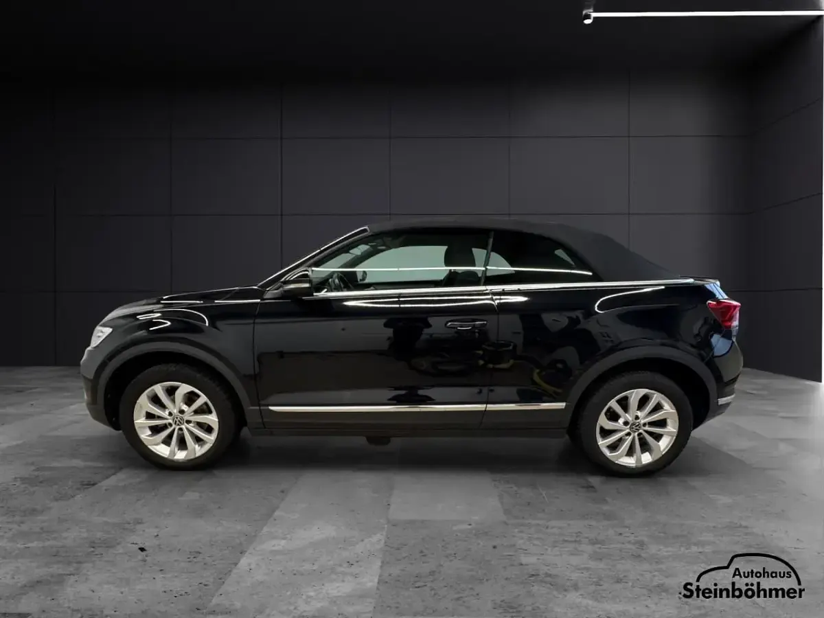 Gebraucht VW T-Roc Cabriolet Style 150 PS (110 kW) 2022 Deep black perleffekt Cabrio
