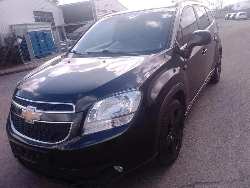 Gebraucht Chevrolet Orlando 163 PS (119 kW) 2011 Van / Kleinbus