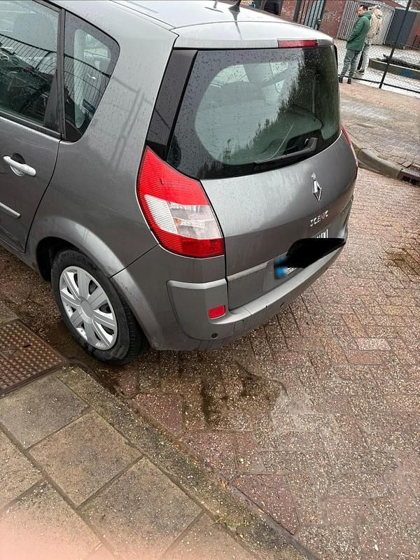 Gebraucht Renault Mégane II 135 PS (99 kW) 2004 Grau Limousine