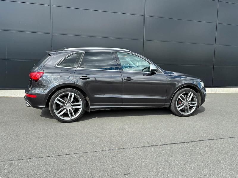 Grau Gebraucht 2014 Audi SQ5 Sport SUV | 17.890 € (Superpreis) - Bild 1/4