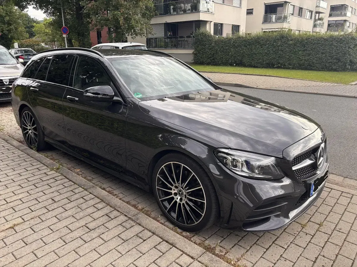 Gebraucht Mercedes C220 AMG line 194 PS (142 kW) 2020 Grau Kombi