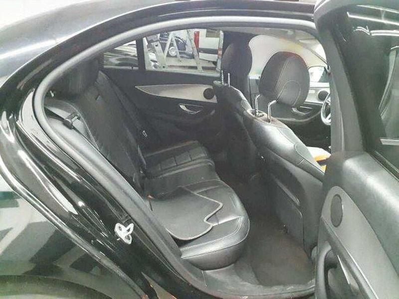 Gebraucht Mercedes E400 AMG line 340 PS (250 kW) 2018 Schwarz Coupé