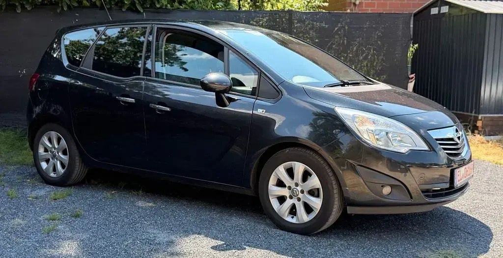 Gebraucht Opel Meriva 120 PS (88 kW) 2013 Schwarz Van / Kleinbus