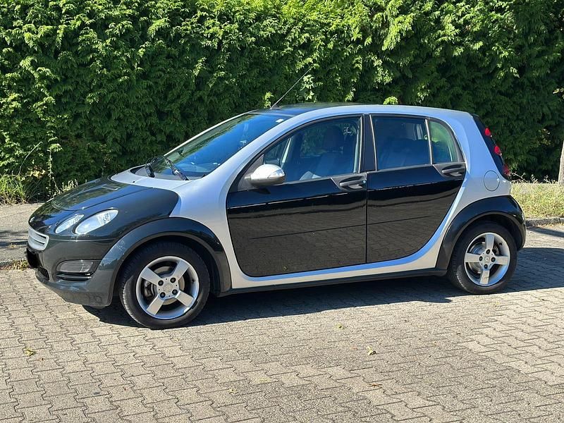 Schwarz Gebraucht 2006 Smart ForFour Kleinwagen | 1.590 € (Guter Preis) - Bild 1/4