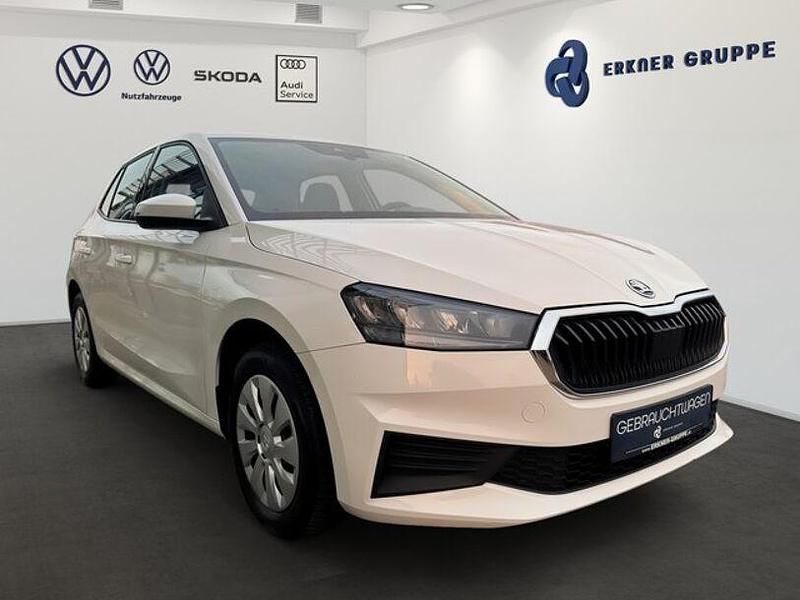 Gebraucht Skoda Fabia Active 80 PS (58 kW) 2022 Weiß Limousine