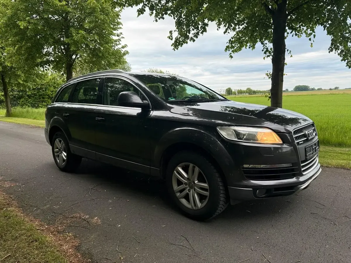 Gebraucht Audi Q7 Comfort 239 PS (175 kW) 2009 Grau SUV