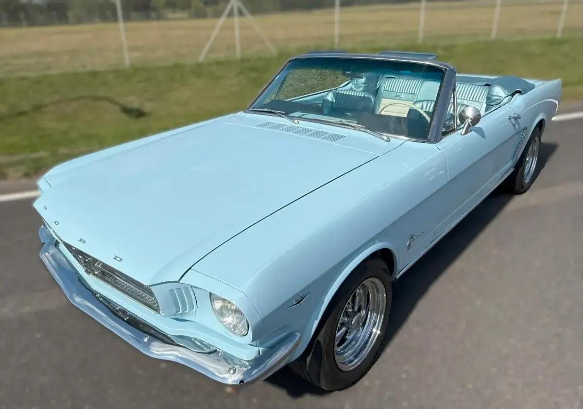 Gebraucht Ford Mustang Convertible 225 PS (165 kW) 1965 Blau Cabrio